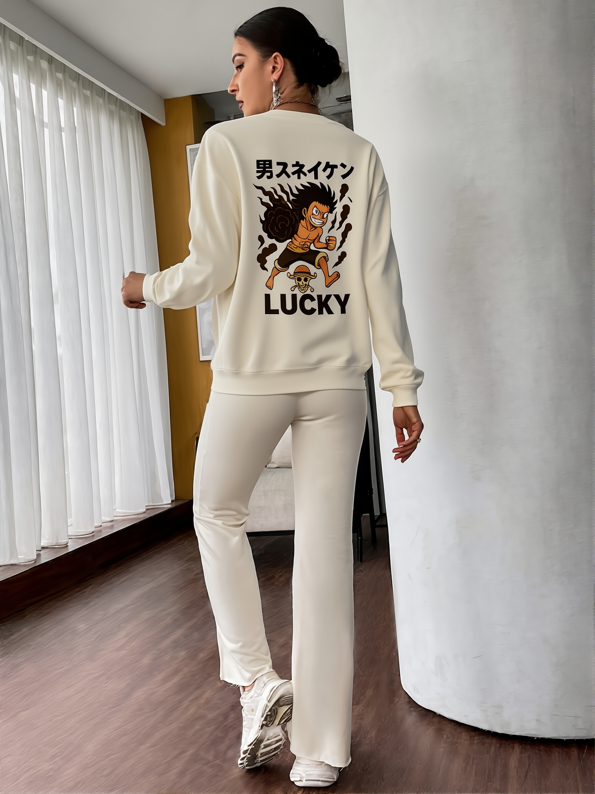 Eclipse Charm Sweatshirt