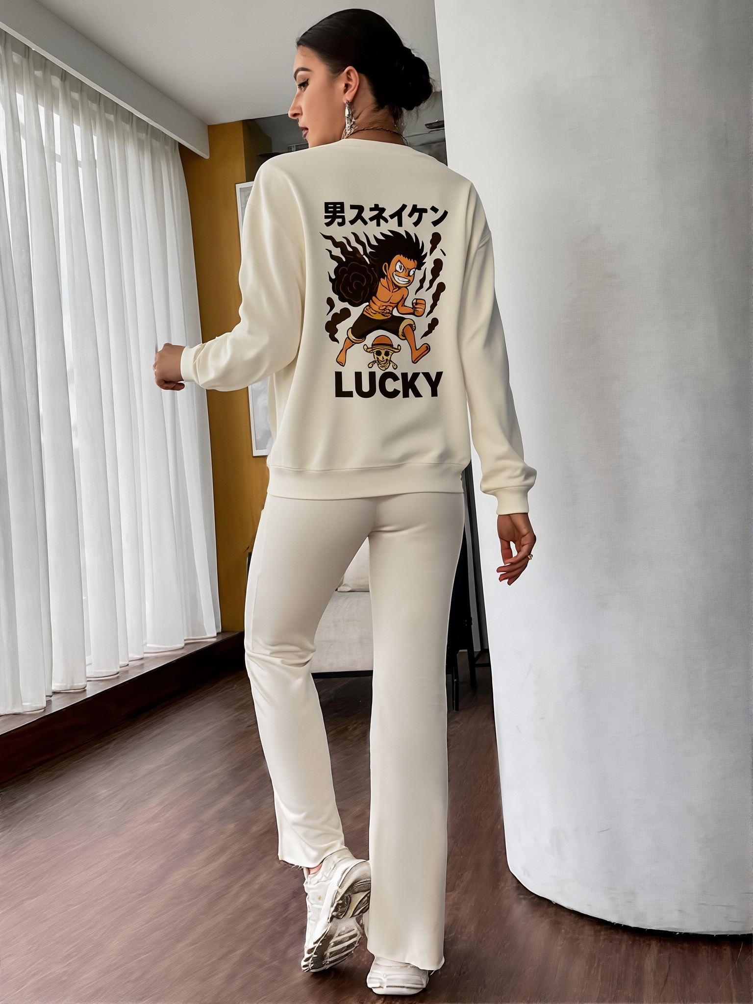 Eclipse Charm Sweatshirt